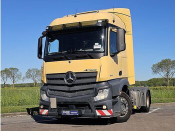 Тягач MERCEDES-BENZ Actros 1843