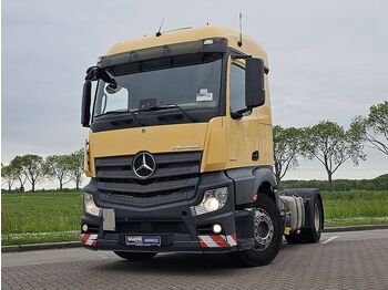 Тягач MERCEDES-BENZ Actros 1843