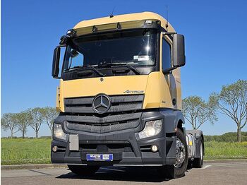 Тягач MERCEDES-BENZ Actros 1843