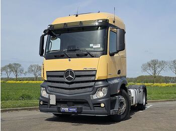 Тягач MERCEDES-BENZ Actros 1843