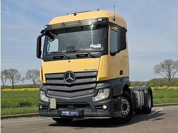 Тягач MERCEDES-BENZ Actros 1843