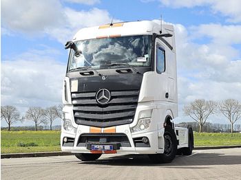Тягач MERCEDES-BENZ Actros 1846