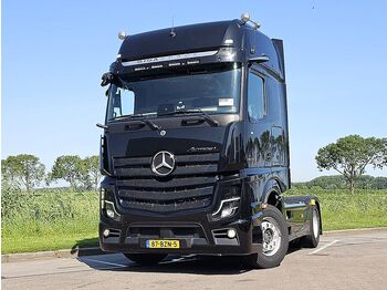 Тягач MERCEDES-BENZ Actros 1848