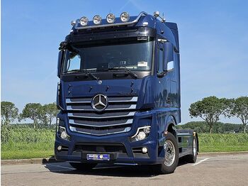 Тягач MERCEDES-BENZ Actros 1851