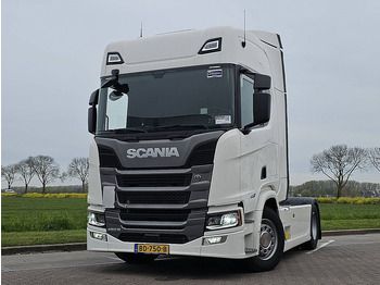 Тягач SCANIA R 460
