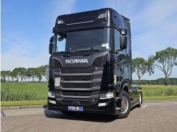 Тягач SCANIA S
