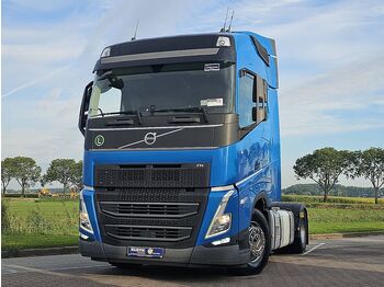 Тягач VOLVO FH 460