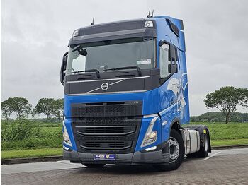 Тягач VOLVO FH 460