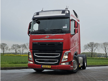 Тягач VOLVO FH 460