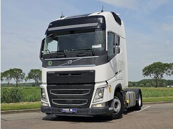 Тягач VOLVO FH 460