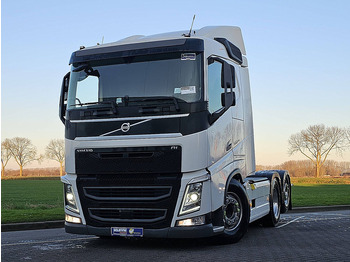 Тягач VOLVO FH 500