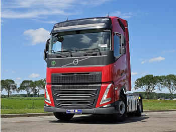 Тягач VOLVO FH 500