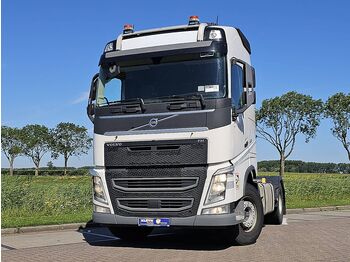 Тягач VOLVO FH 500