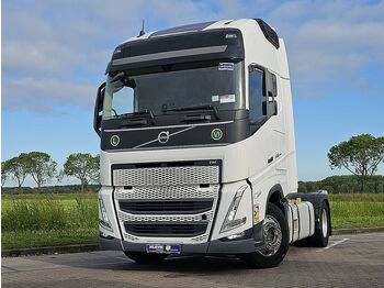 Тягач VOLVO FH 500
