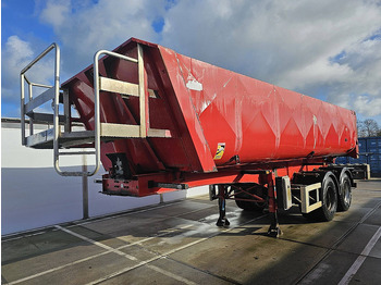 Самосвальный полуприцеп TRAILOR