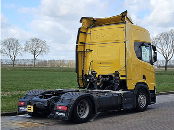 Тягач Scania R450: фото 3