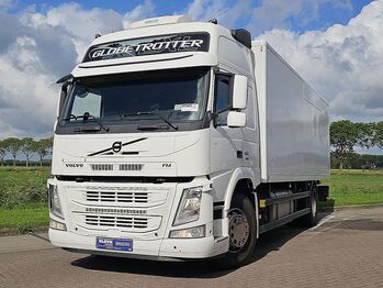 Грузовик с закрытым кузовом VOLVO FM 410