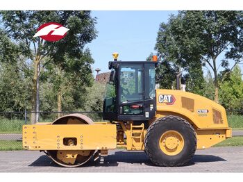 Каток CATERPILLAR CS78B
