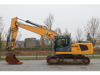 Гусеничный экскаватор LIEBHERR R 936