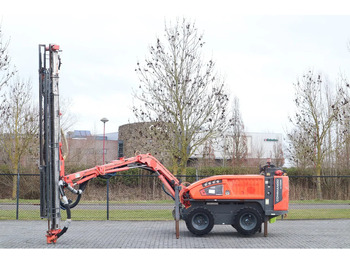 Буровая машина SANDVIK