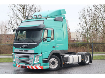 Тягач VOLVO FM 330