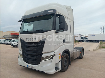 Тягач IVECO S-WAY