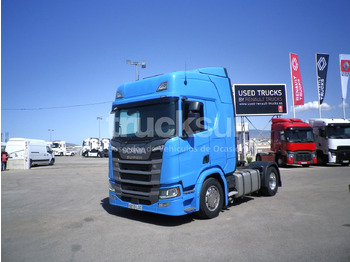 Тягач SCANIA R 450