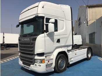 Тягач Scania R450: фото 1
