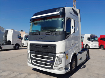 Тягач VOLVO FH