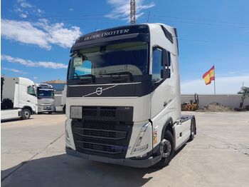 Тягач VOLVO FH