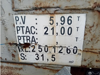 Низкорамный полуприцеп Castera: фото 5 Низкорамный полуприцеп Castera: фото 5