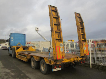 Низкорамный полуприцеп Kaiser: фото 3 Низкорамный полуприцеп Kaiser: фото 3