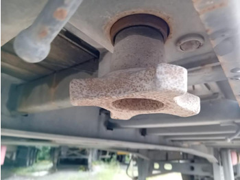 Полуприцеп бортовой/ Платформа Kässbohrer: фото 2 Полуприцеп бортовой/ Платформа Kässbohrer: фото 2