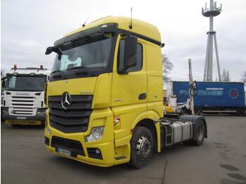 Тягач MERCEDES-BENZ Actros 1845