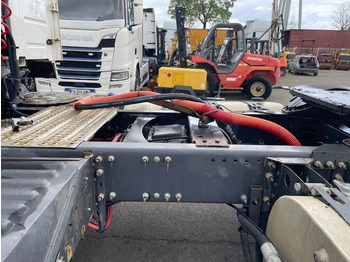 Тягач Volvo FMX 450: фото 5