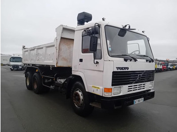 Самосвал VOLVO FL10