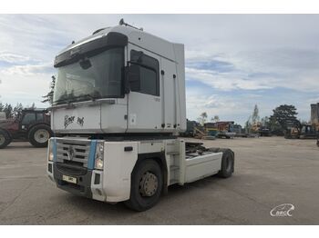 Тягач RENAULT Magnum