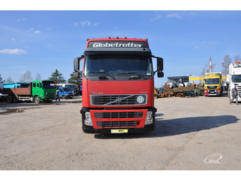 Тягач Volvo FH12: фото 3 Тягач Volvo FH12: фото 3