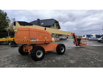 Телескопический подъемник JLG