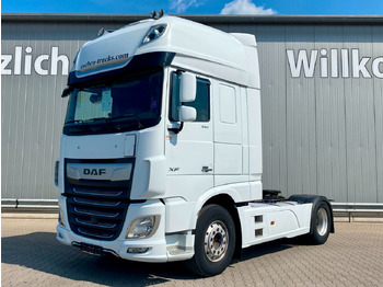 Тягач DAF XF 530