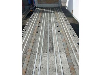 Полуприцеп бортовой/ Платформа Fruehauf: фото 5 Полуприцеп бортовой/ Платформа Fruehauf: фото 5
