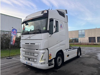 Тягач VOLVO FH 500