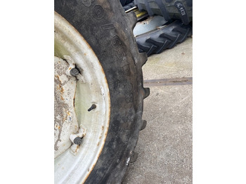 Шина Michelin 480/65 R28 x 108: фото 4 Шина Michelin 480/65 R28 x 108: фото 4