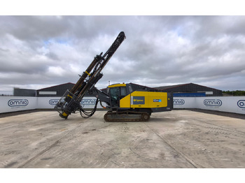 Буровая машина EPIROC