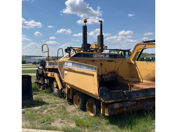 Асфальтоукладчик CATERPILLAR