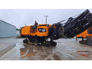 Дорожная фреза Caterpillar PM620: фото 2