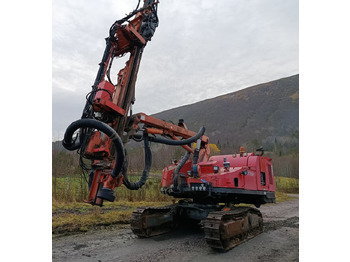 Буровая машина SANDVIK