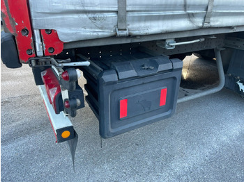 Тентованный полуприцеп Schmitz Cargobull SCB-S3T EN 12642-XL / Allu borden / disc brakes / 2 x toolbox / tuf 4-2026: фото 5 Тентованный полуприцеп Schmitz Cargobull SCB-S3T EN 12642-XL / Allu borden / disc brakes / 2 x toolbox / tuf 4-2026: фото 5