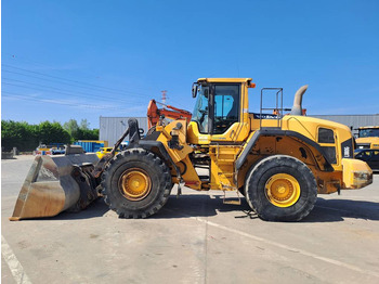 Колёсный погрузчик VOLVO L180G