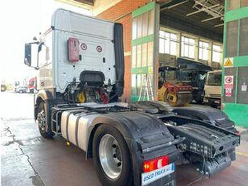 Трактор Mercedes-Benz Actros 1845: фото 3